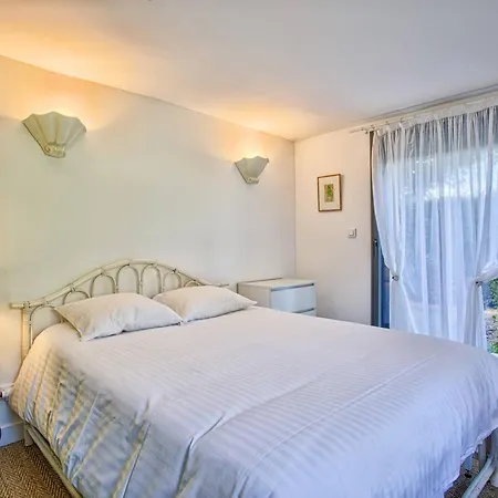 Grande Maison Familiale - 15 Pers - A 800 M De La - Fr-1-788-94 Merville-Franceville-Plage